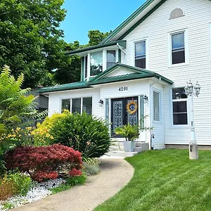 Bed & Breakfast Serenity, Niagara Falls